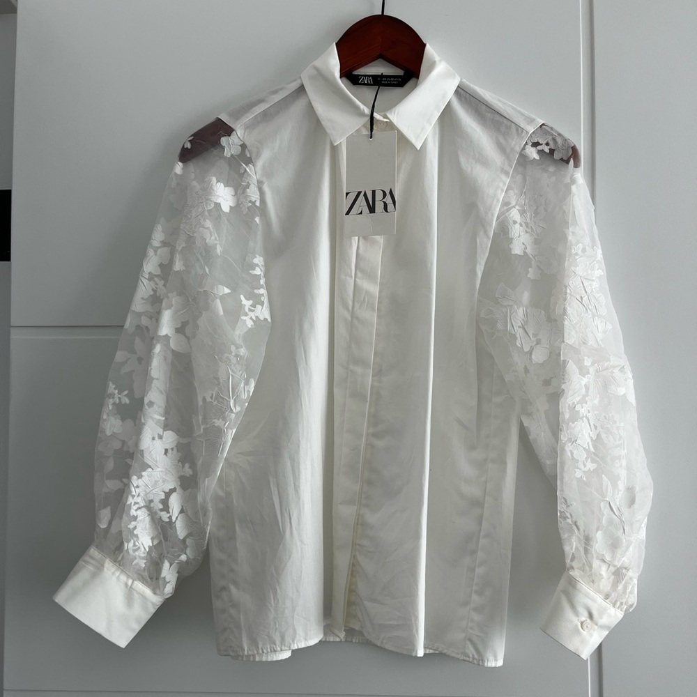 NWT Zara white button down shirt with floral see through sleeve